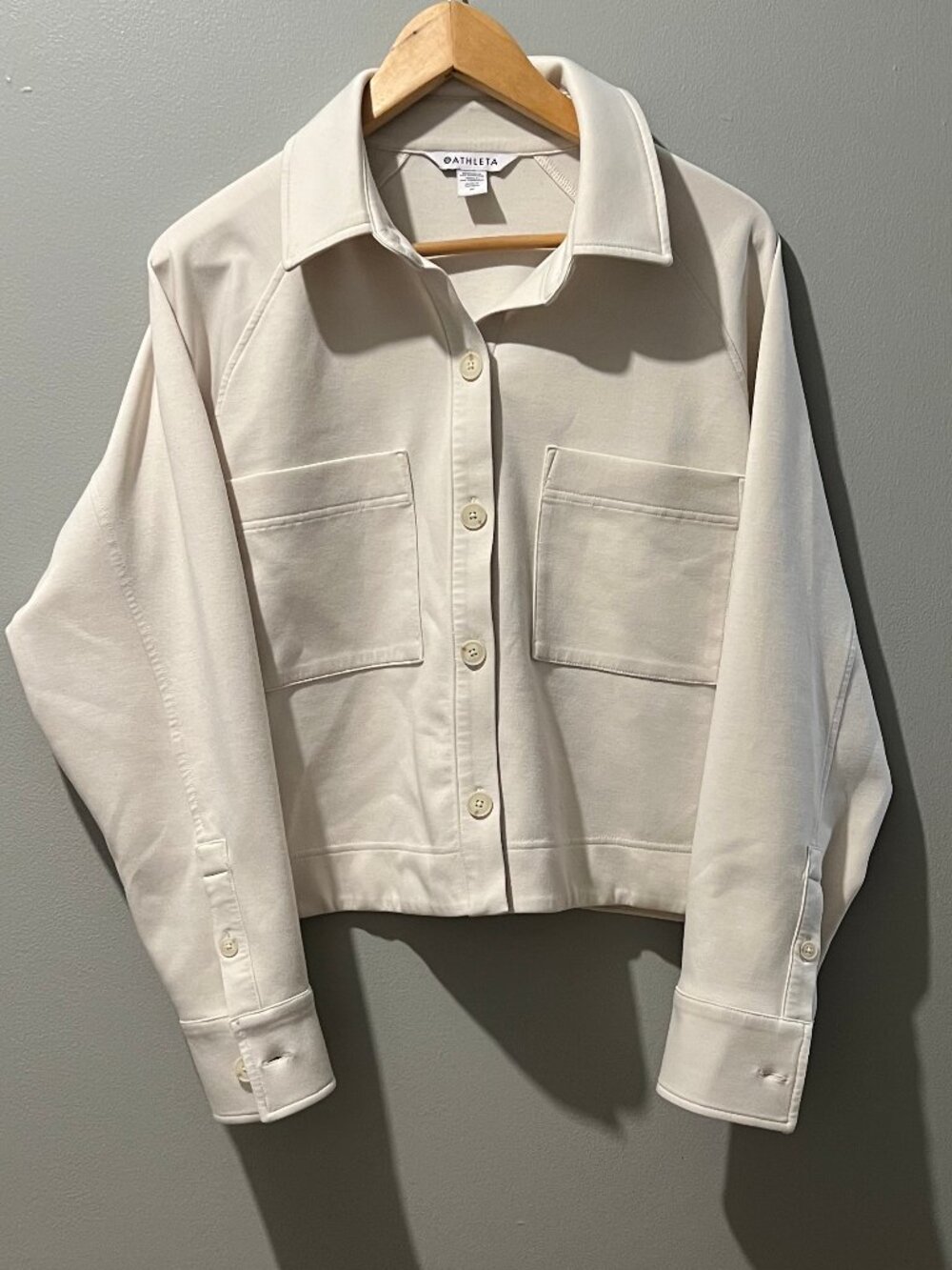 Athleta Allure Shirt Jacket Cream Medium Shacket Button Front Lightweight